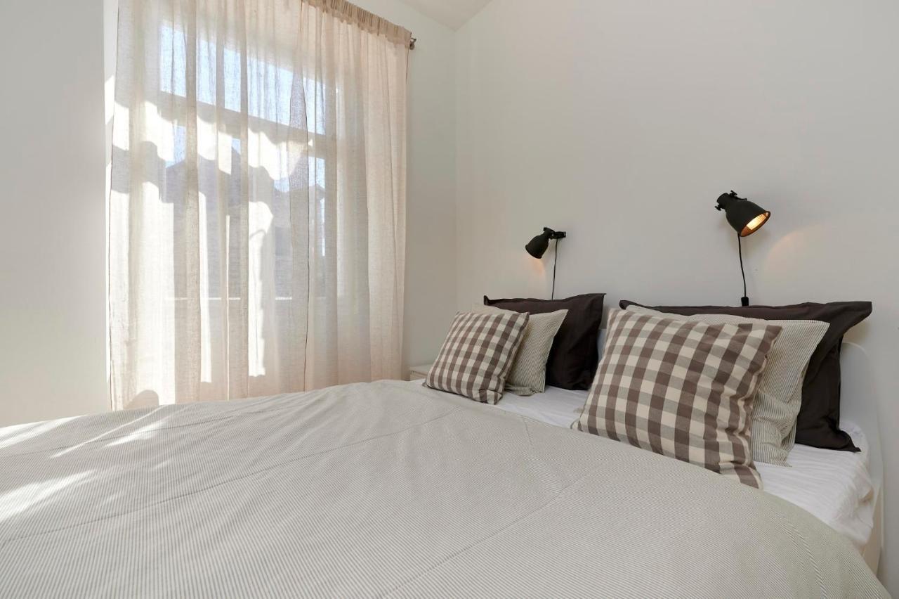 Tin Apartament *